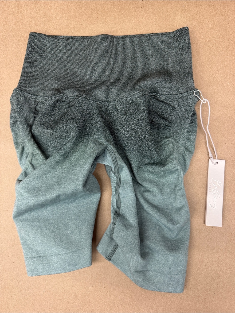 Buffbunny Miracle Seamless Short Garden OMBR’E | SIZE: XS